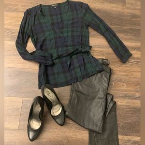 JCrew mercantile faux wrap top xs